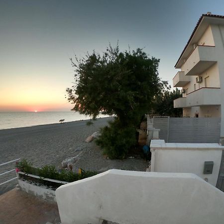 Rivamare Campora Casa Vacanze Campora San Giovanni Exterior foto